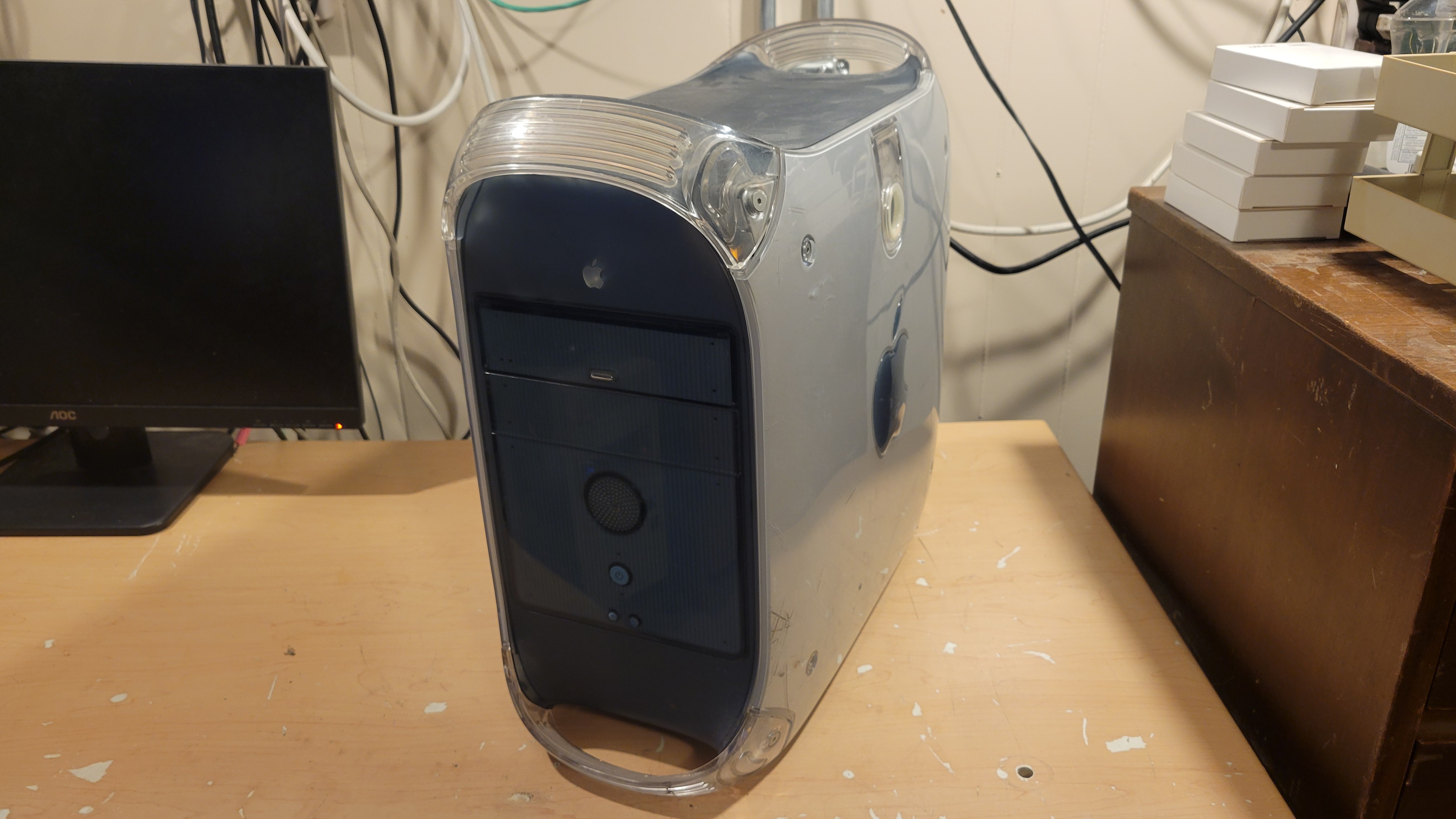 Power Macintosh G4 'Sawtooth'